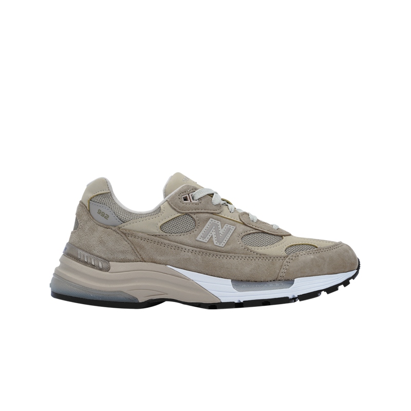 뉴발란스 NEWBALANCE 운동화 992 탄 M992TN